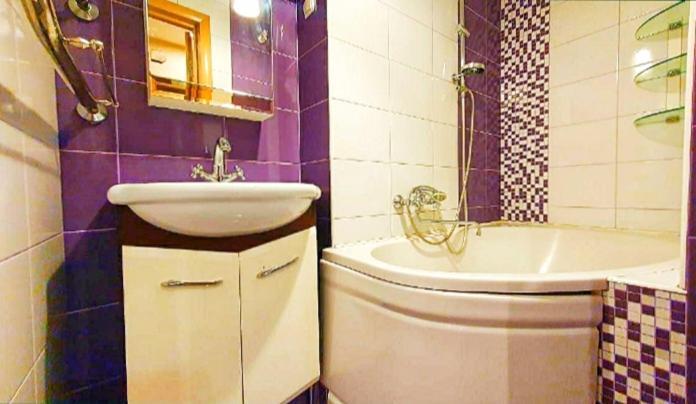 Apartment 3 кімнатні та 2кімнатні з великою ванною на кірова